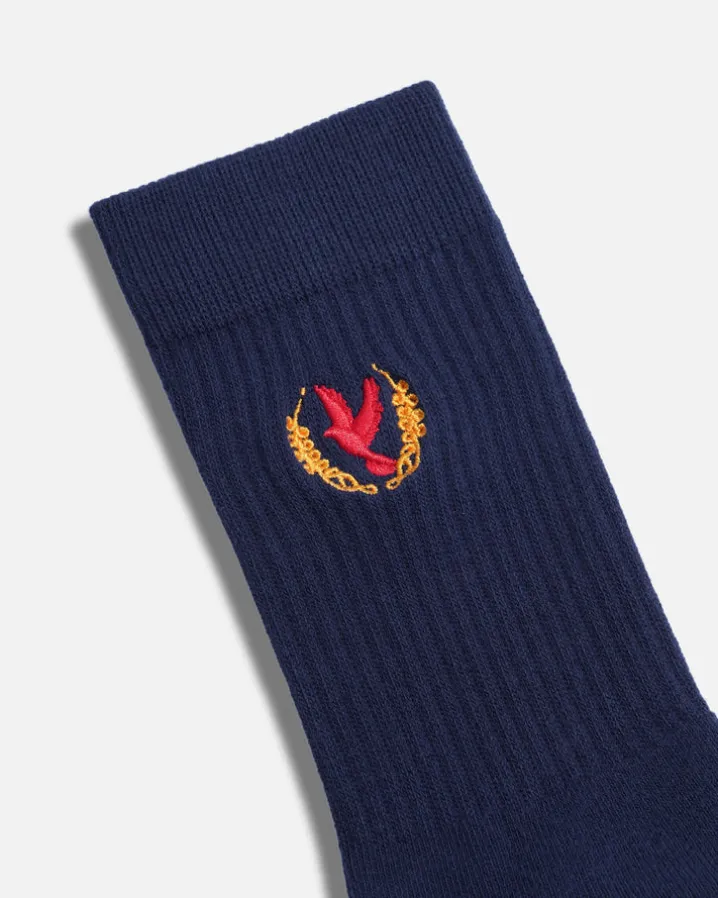 Pigeon Wreath Socks